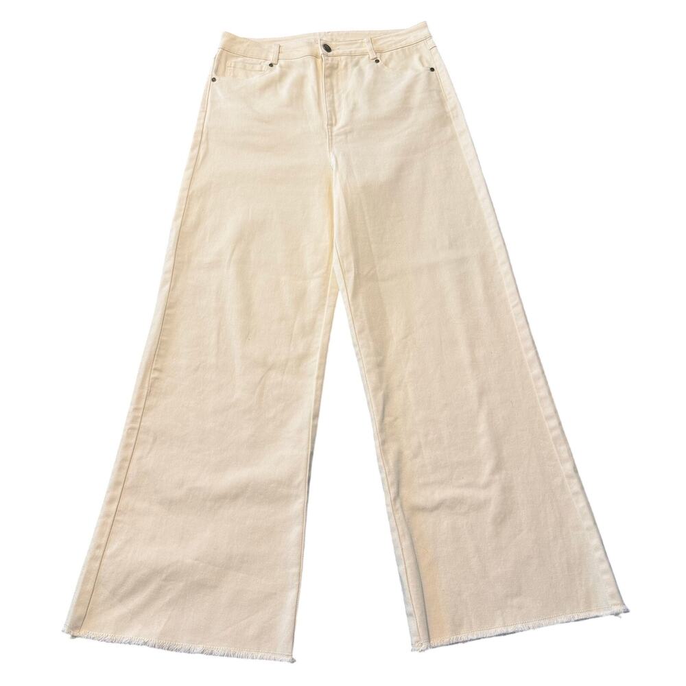 Copper Key Juniors off-white wide leg jeans, hi-rise, raw hem, Size 11